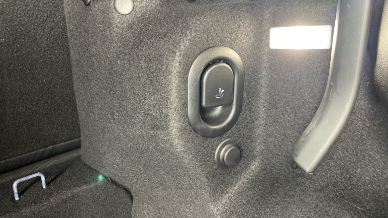 MINI Convertible 1.5 Cooper Classic Premium Plus 2dr Auto Petrol Convertible